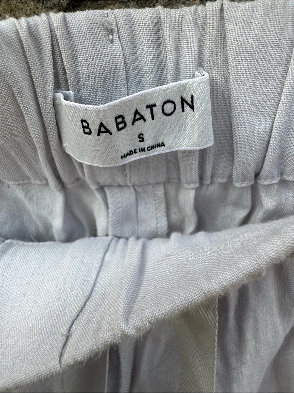 Babaton light gray